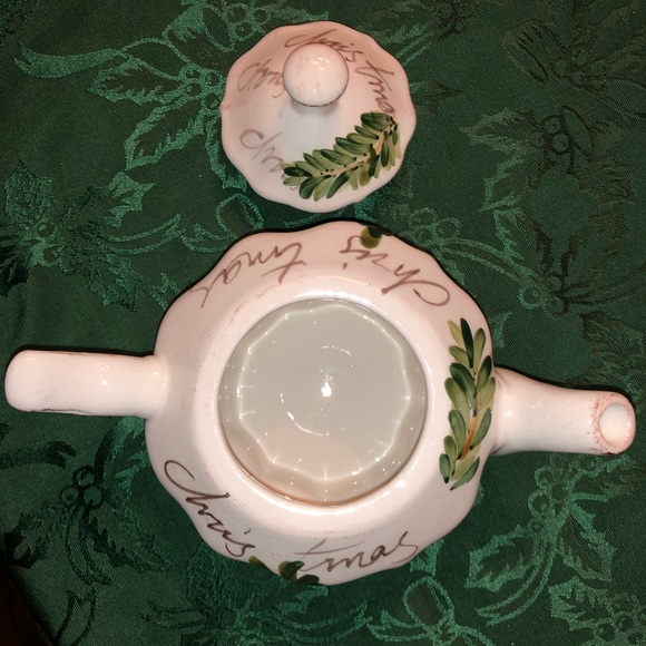 Christmas Tea Ceramic Pot from Linen n Things - Picture 5 of 16